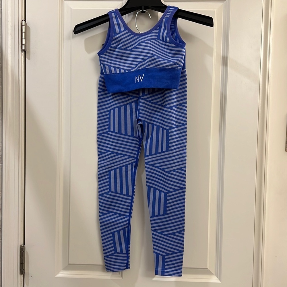 Yelete ladies tank and leggings